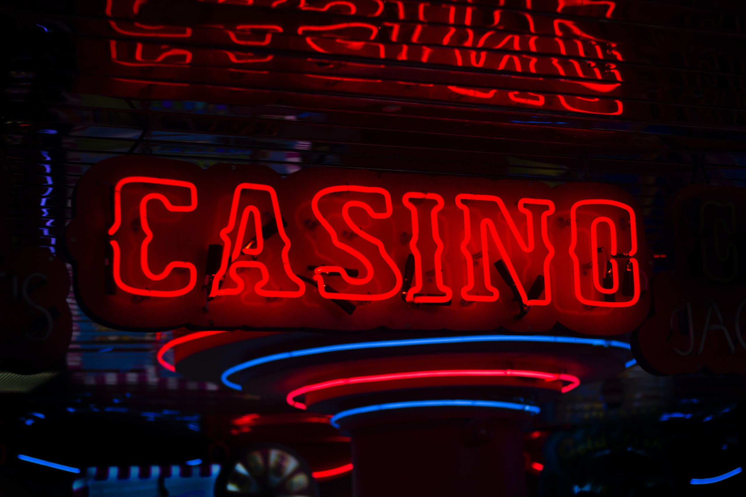 How to win at online casino?